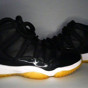 MENS JORDAN 11 72-10